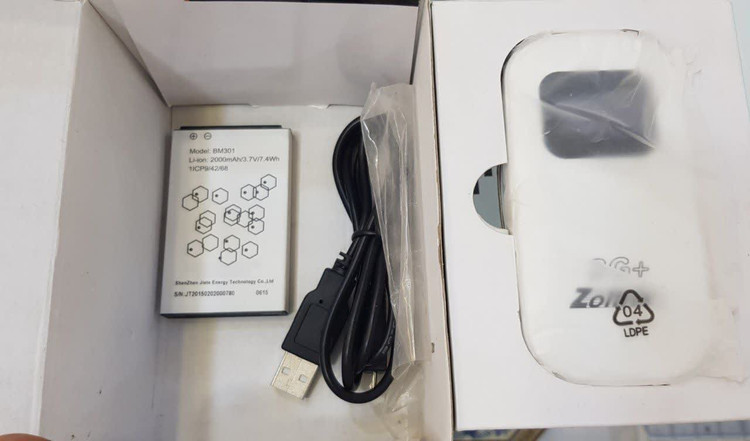 مودم همراه 3G زولتریکس مدل ZR19 سالم و نو (نقص : رجیستر نشده مناسب استفاده خارج از ایران)